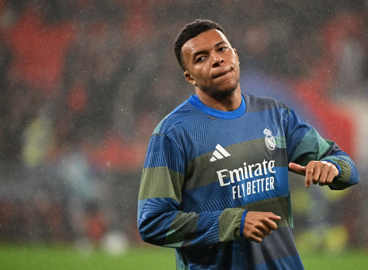 j9九游会-还剩不到1周！马卡：皇马想让姆巴佩踢曼城首回合就复出